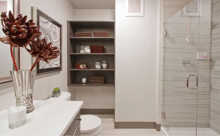 bathroom with porcelain floors